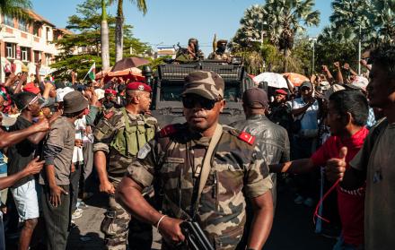 miembros del ejército