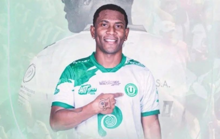 futbolista Brian “El Cuco” Angulo