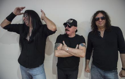 ANGELES DEL INFIERNO