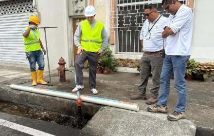 Limpieza de tubería en Babahoyo