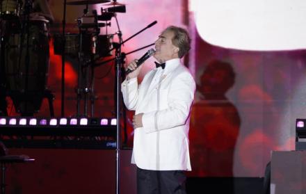 Crónica del Concierto de Cristian Castro: Caos, Fallas y Emoción Pura