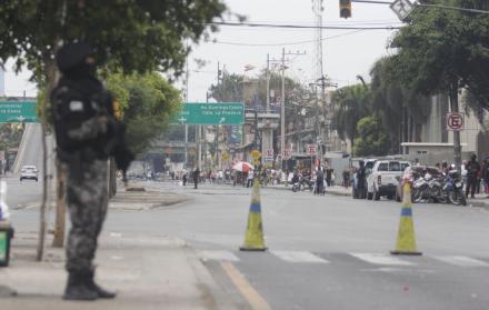 tránsito avenida 25 de Julio
