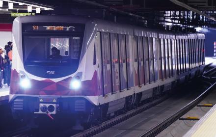 Pabel Muñoz planteaba ampliar el Metro de Quito hasta La Ofelia, pues actualmente los trenes solo llegan hasta El Labrador.