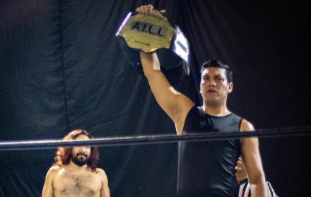 Los luchadores de AILL celebran 10 años de pasión en el ring mexicano.