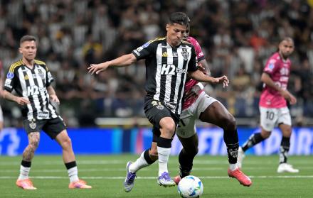 Copa Sudamericana_ At (15395931)