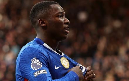 moises caciedo celebra gol