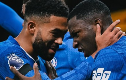 Moisés Caicedo celebración