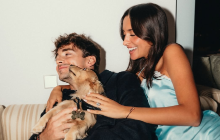 Charles Leclerc y Alexandra Saint Mleux celebran su compromiso