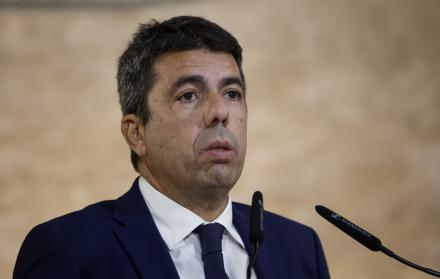 El presidente Carlos Mazón durante su comparecencia en la que ha anunciado que dimitirá al frente del Gobierno valenciano.