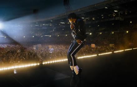 Primera imagen oficial de Michael Jackson, la película.