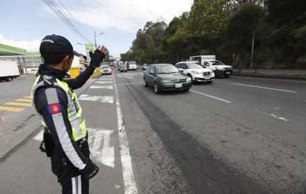 Controles en la Simón Bolívar