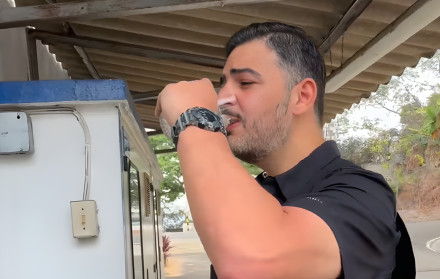 Aquiles Álvarez agua Daniel Noboa