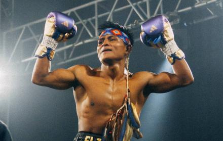 Antonio Tzamarenda, Zurdito Tzamarenda, boxeo, boxeador ecuatoriano, victoria, peso minimosca, título mundial juvenil