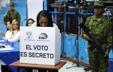 votación