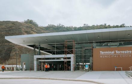 terminal via a la costa