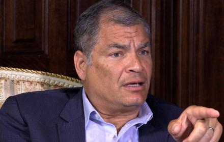 Rafael Correa vs Jaime Nebot