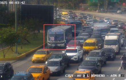 Vía a la costa tráfico