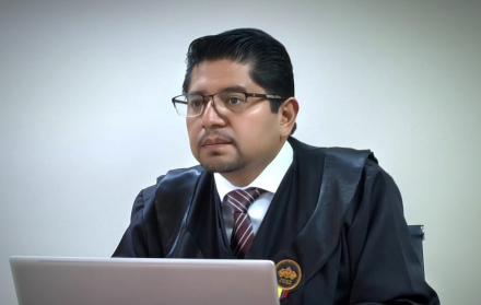 La Fiscalía solicitó fijar fecha y hora para formular cargos en contra del exjuez David Jacho.