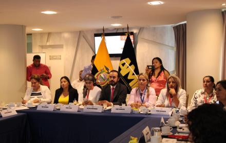 ¿AME es el gremio que agrupa a los 221 municipios del país, atraviesa una crisis institucional tras una disputa por la presidencia que enfrenta.