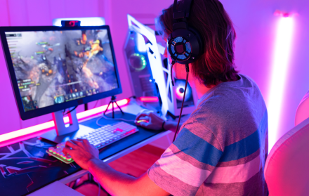 Los jugadores buscan las mejores ofertas del Black Friday en videojuegos y hardware.