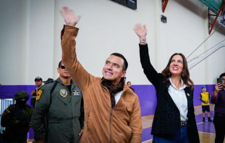 Alegría Crespo anuncia su renuncia al Ministerio de Educación, Deporte y Cultura.