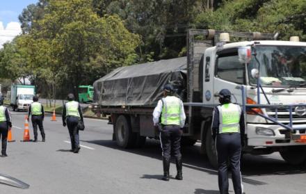 Av. Simón Bolívar Quito