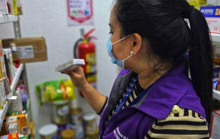 En la primera farmacia clausurada se hallaron cerca de 100 ampollas de Tétanol sin registro sanitario