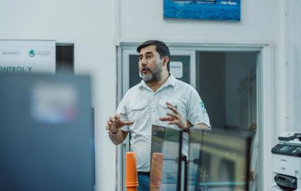 CARLOS ORTEGA GUAMANQUISPE GOBIERNO GALAPAGOS