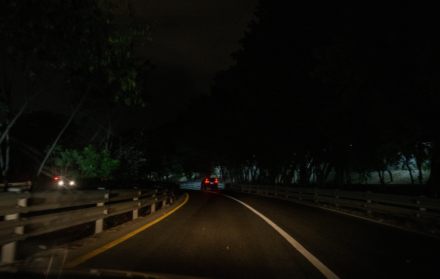 VÍA a la costa oscuridad