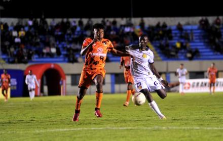 Barcelona SC sufre ante la presión alta de Libertad en el duelo por la fecha 7 del hexagonal.