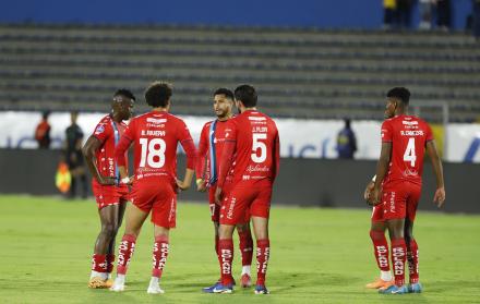 El Nacional, LigaPro 2025, descenso, Serie B, deudas, pagos atrasados, FEF, tercera sanción