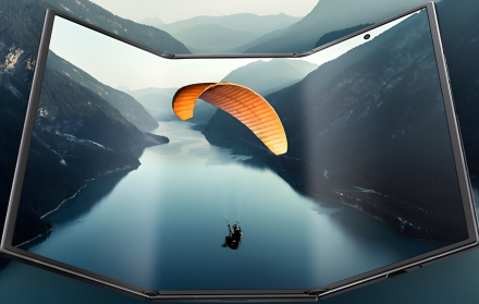 Samsung Galaxy TriFold