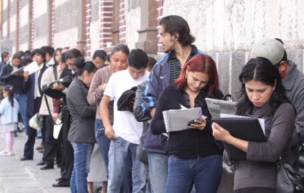 El 70% de los desempleados se encuentra en una población de entre 15 y 34 años.