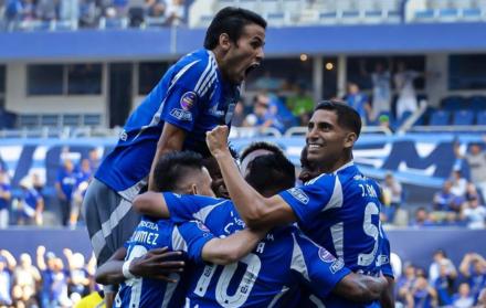 Emelec tiene que remontar el marcador ante Liga de Quito en Copa Ecuador.