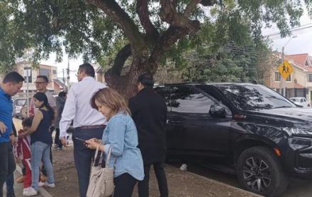 vehículo blindado alcaldía cuenca