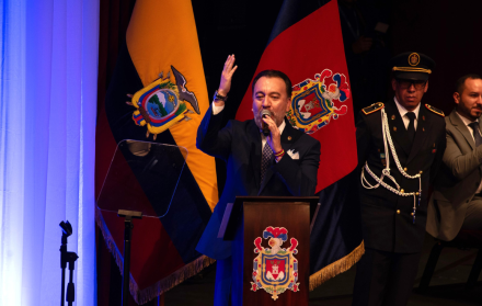 Pabel Muñoz en la sesión solemne de la fundación de Quito.