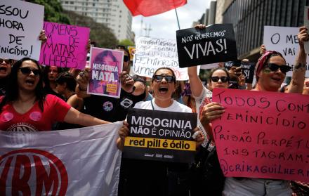 Feminicidio en Brasil (15579754)