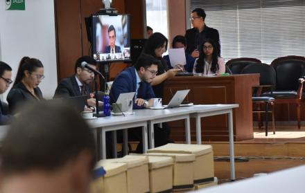 El expresidente Lenín Moreno es llamado a juicio en el caso Sinohydro por presunto cohecho, en medio de acusaciones de corrupción durante su mandato.