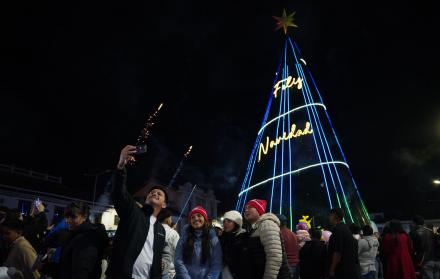 árbol navideño cuenca
