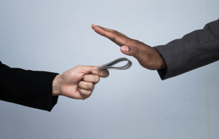 Denunciar casos de corrupcion