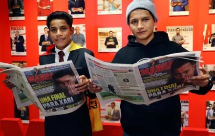 Pol Deportes, Cliver Huamán Sánchez y su hermano Kenny en las instalaciones de Marca.