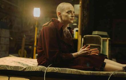 Bugonia, película del director Yorgos Lanthimos