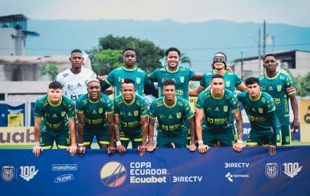 9 de Octubre de La Troncal, el equipo que llegaría a la serie A.