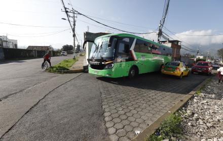 falta de señalética en Tumbaco