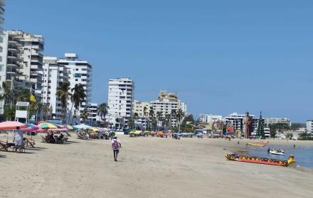 Salinas playas Costa ecuatoriana