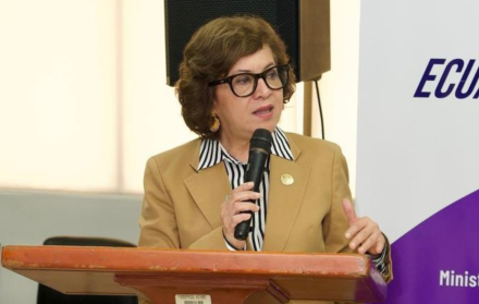 IVONNE NUÑEZ EXMINISTRA DEL TRABAJO