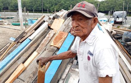 Carlos Lindao tiene 123 años