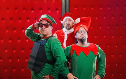 ÑAÑOS VIEJOS COMEDIA