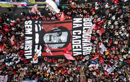 manifestación contra la amnistía al expresidente de Brasil Jair Bolsonaro