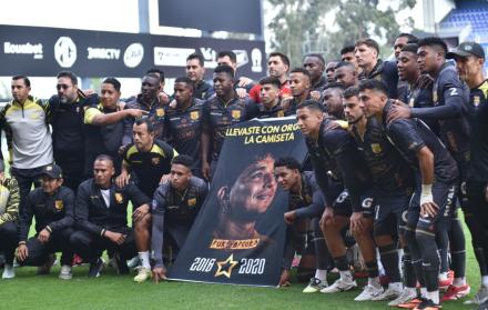 Mario Pineida, presente sin estar: el homenaje que rompió corazones.